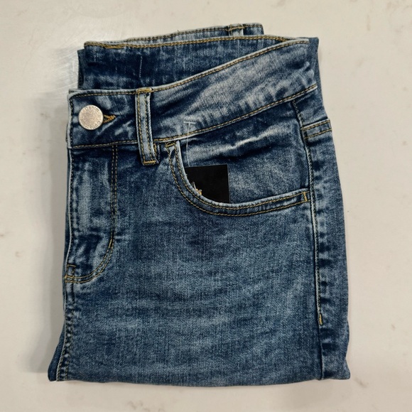 Distressed Blue Denim Jeans - Picture 4 of 4